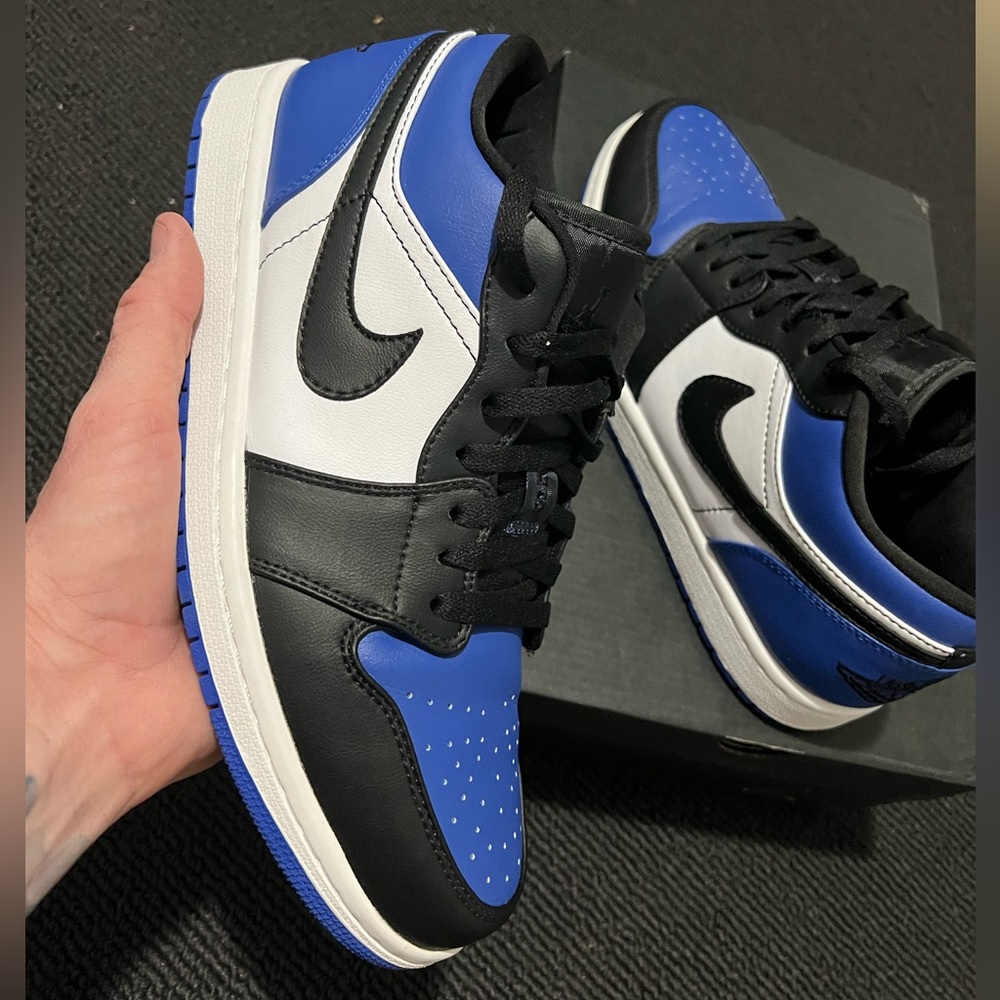 Air Jordan 1 Low Royal Toe SIZE 10
